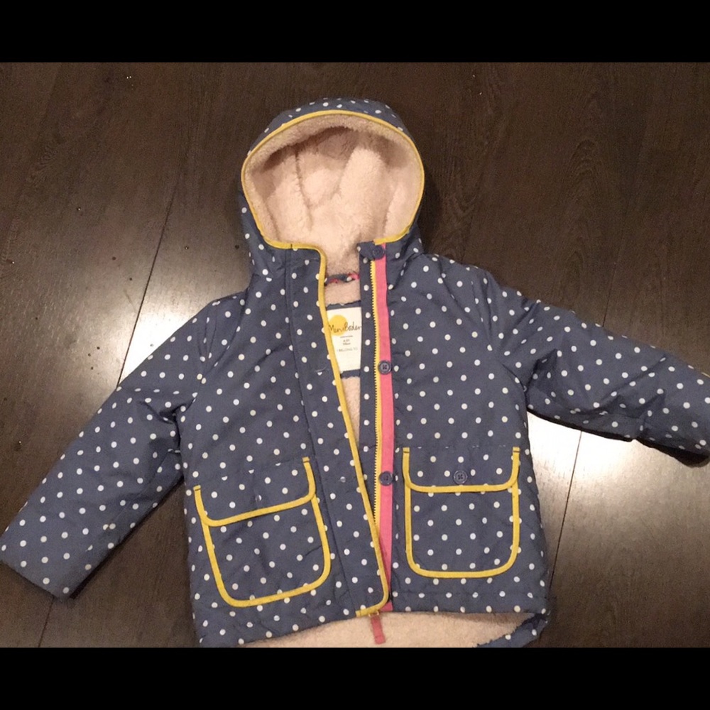Mini Boden Fleece lined raincoat.